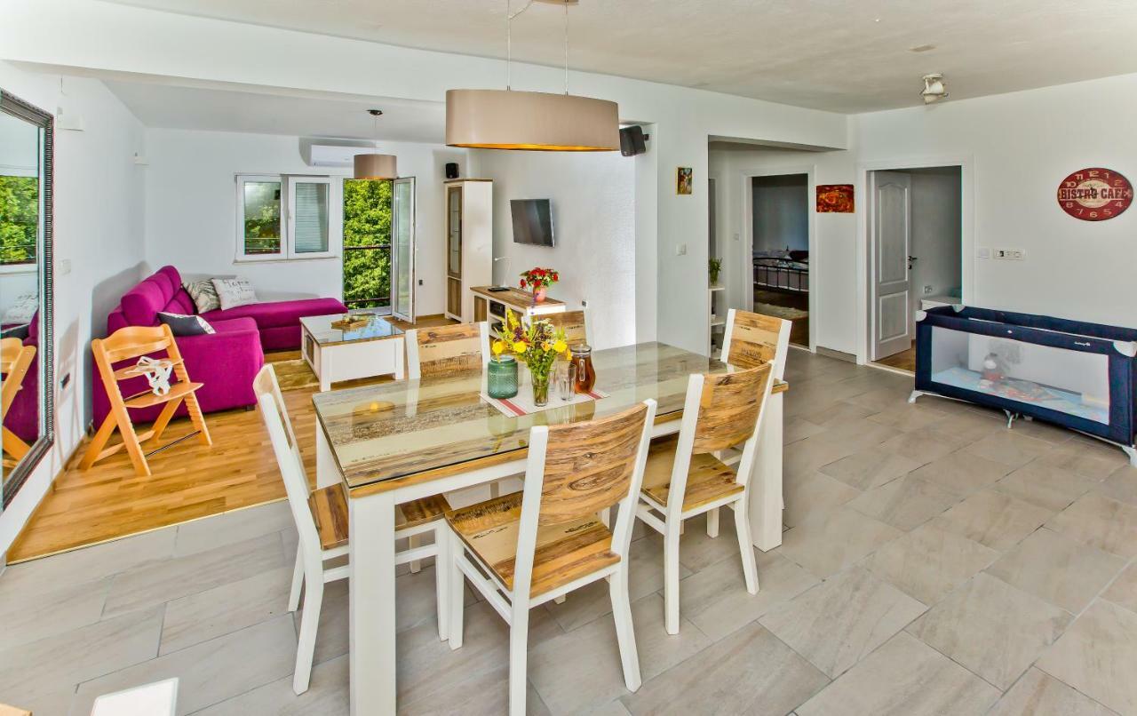 Forest House Silva Hrvace Bagian luar foto
