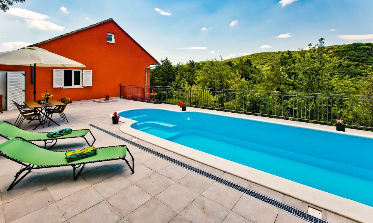 Forest House Silva Hrvace Bagian luar foto