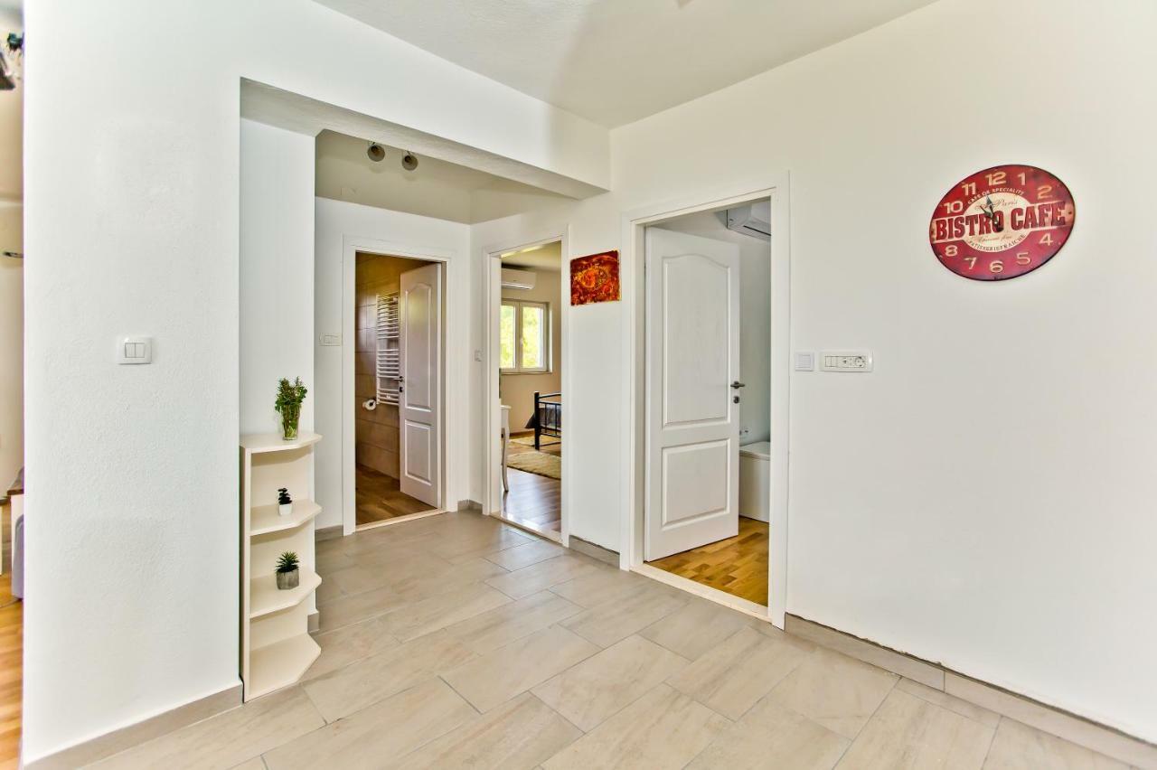 Forest House Silva Hrvace Bagian luar foto