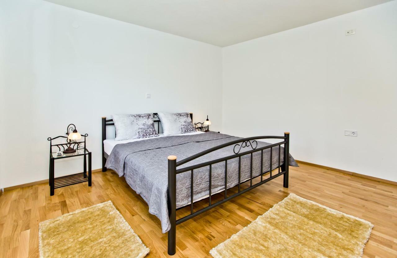 Forest House Silva Hrvace Bagian luar foto
