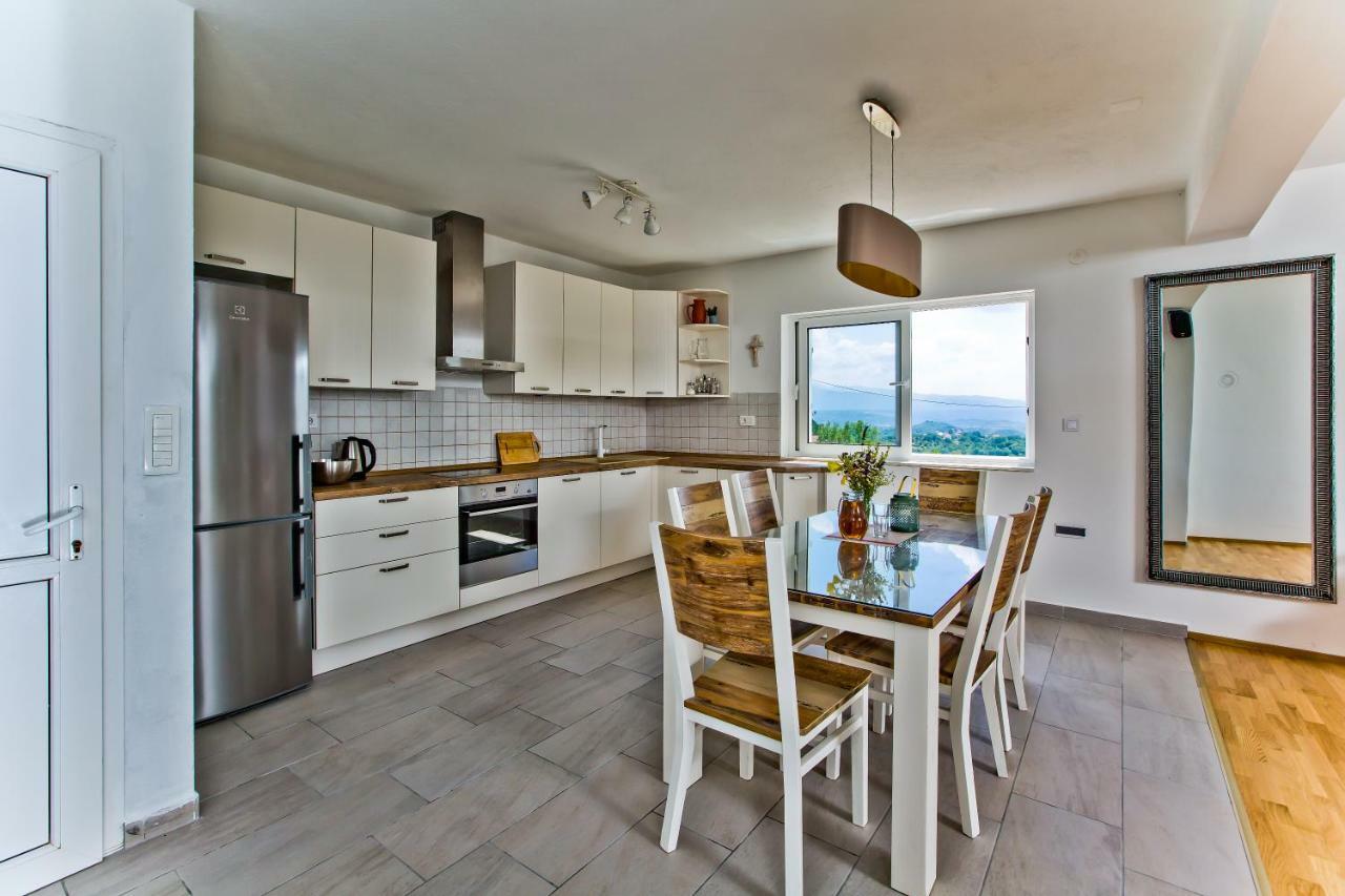 Forest House Silva Hrvace Bagian luar foto