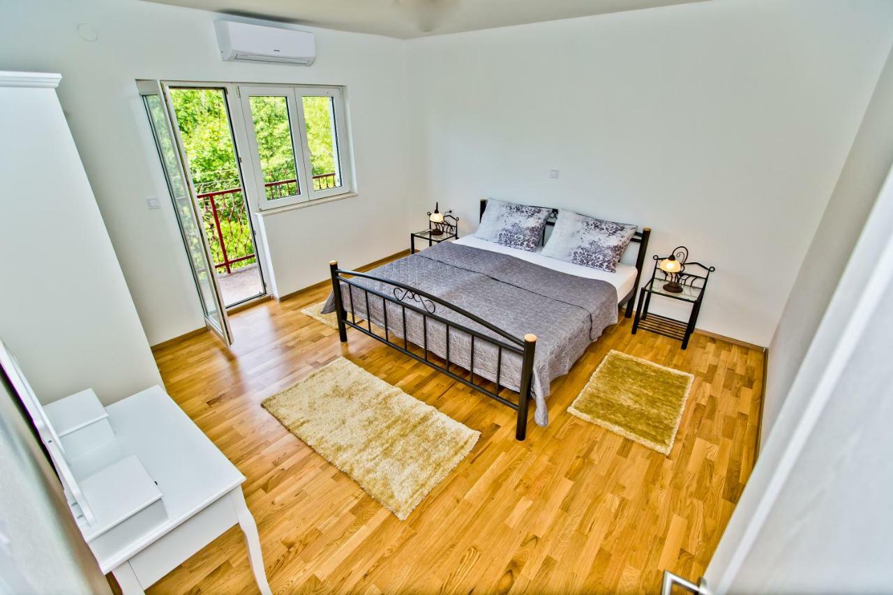 Forest House Silva Hrvace Bagian luar foto
